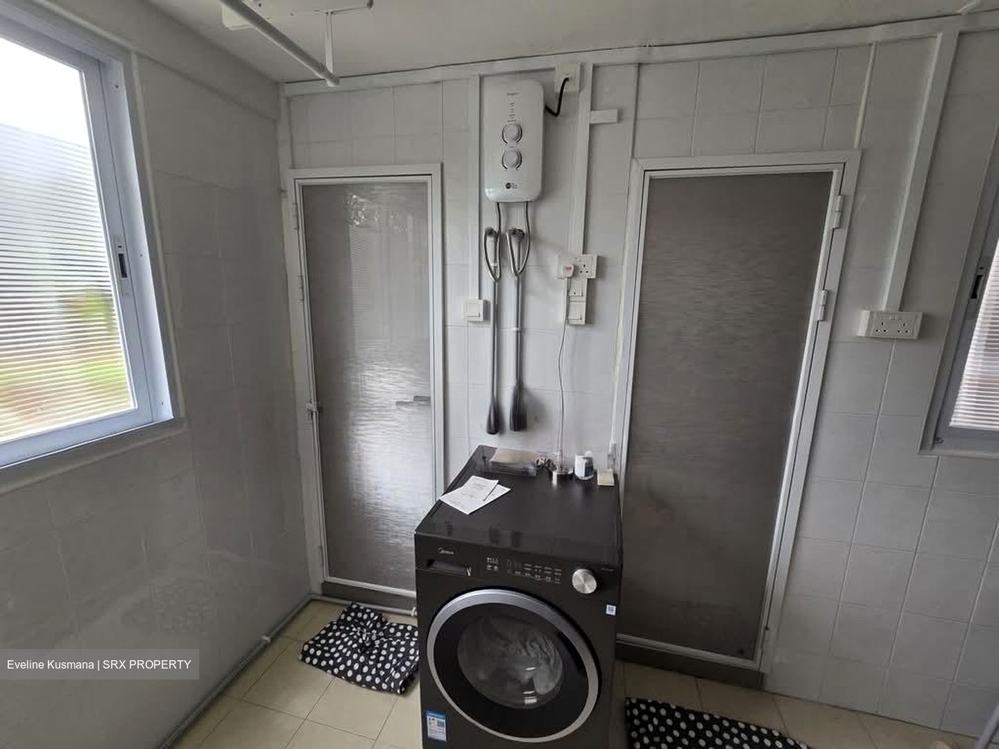 Blk 4 Changi Village Road (D17), HDB 3 Rooms #561778651